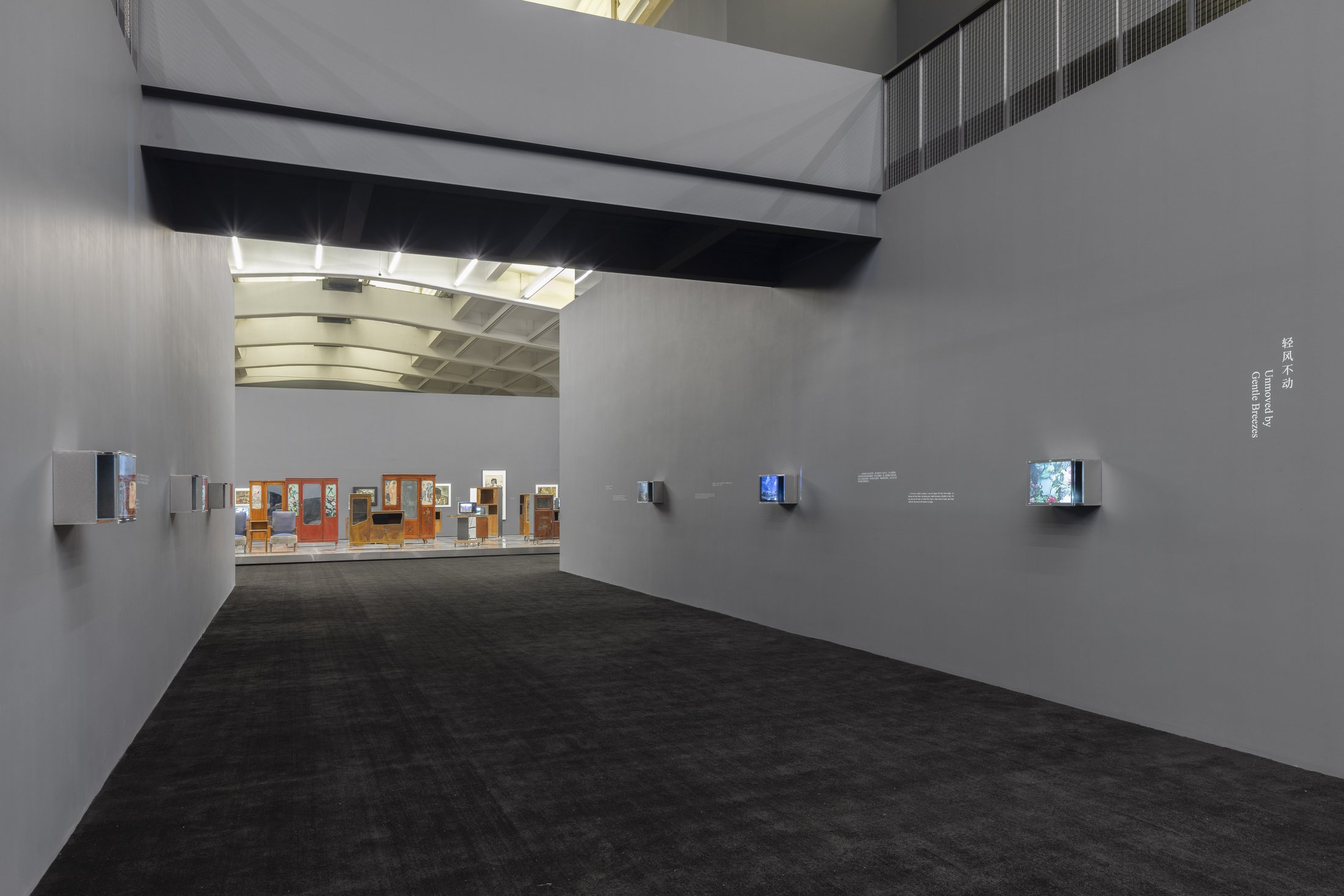 杨福东展览现场